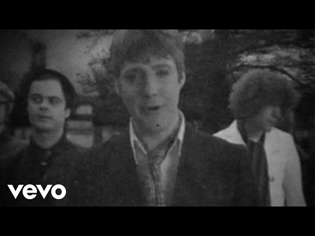 Kaiser Chiefs - I Predict A Riot