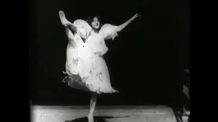 Dancer Amy Muller (1896)