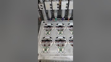 soft pvc rubber dispensing machine for 3D pvc keychain, Figure, Toys