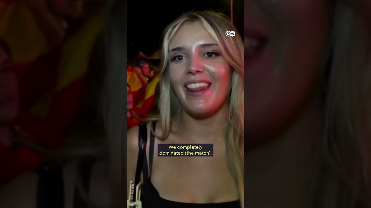 Fans celebrate as Spain beats France to reach the World Cup finals | DW News