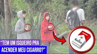 VOCÊ IMPEDIRIA UMA CRIANÇA DE FUMAR? (Reação Épica) | Experimento Social