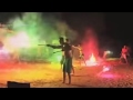 花火を使った銃撃戦大連発!!綺麗で楽しそう..だけど大怪我覚悟でねw