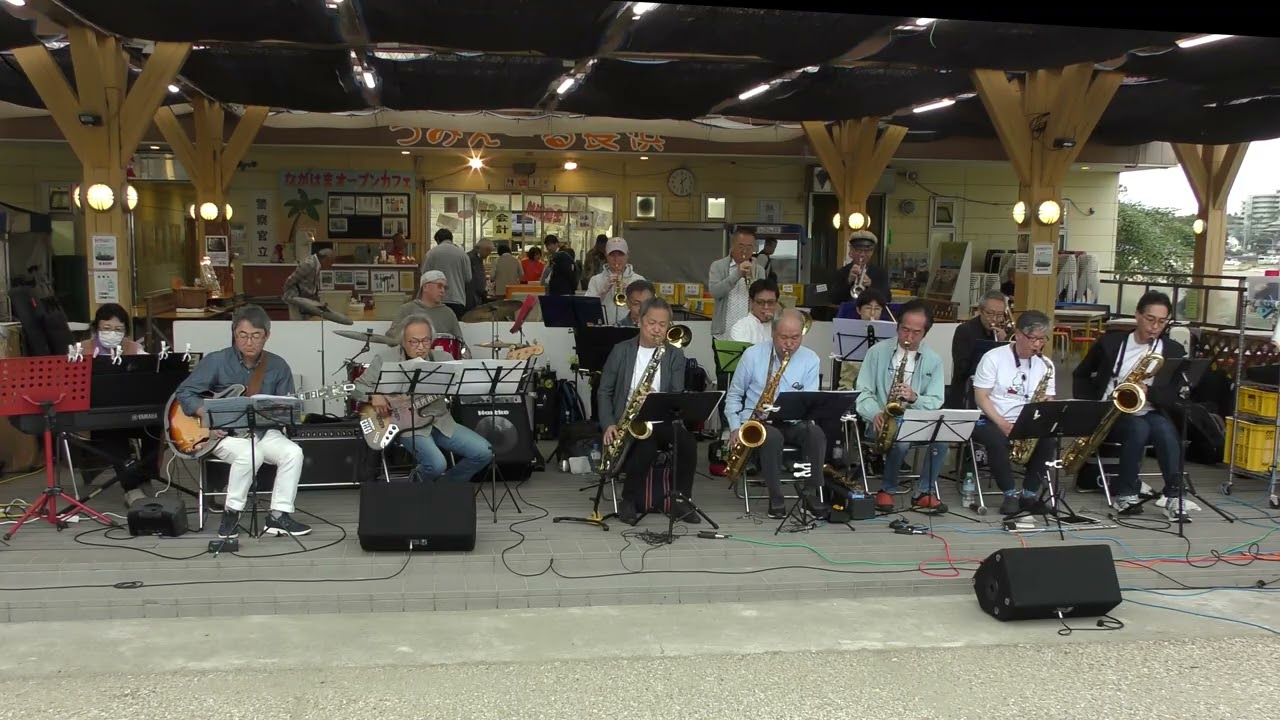 アート・デザイン・音楽 BLOOM Ron Van Dongen Thirty years: written