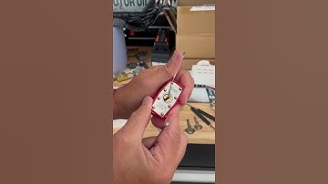 1070. How to pick open a padlock with a faulty core, even difficult to open with the key