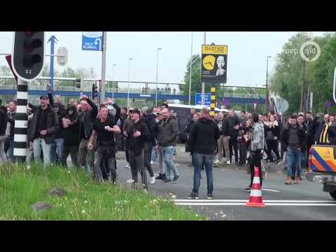 VIDEO: Vitesse-fans joelen Twente uit bij vertrek uit Arnhem