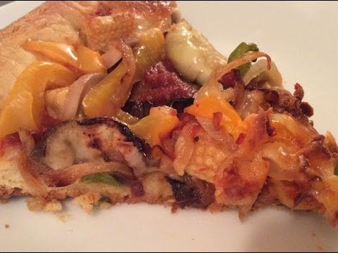 délicieuse-pizza-végétarienne-بيتزا-بالخضر-جدا-لذيذة