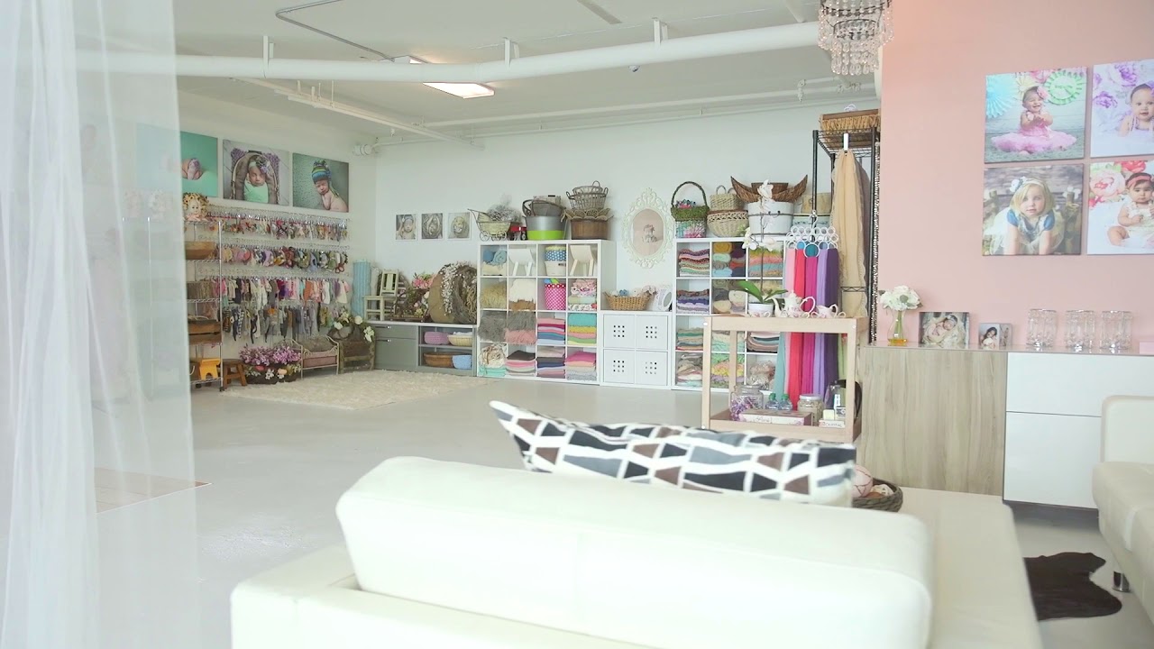 Claudia Fortuna Photography / Newborn Photography Studio in Miami