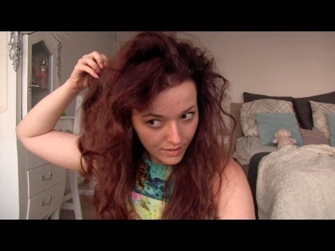 Video: 4 maniere om haarwas te gebruik