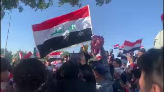 مظاهرات في ساحه النسور في بغداد تنادي ( جذاب جذاب هذا الكاظمي )
