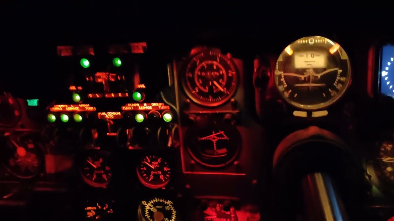 Ночной заход и посадка АН-32 в Малабо(Экваториальная Гвиенея)