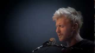 Ewert & The Two Dragons - (In The End) There's Only Love @ l'Epicerie Moderne