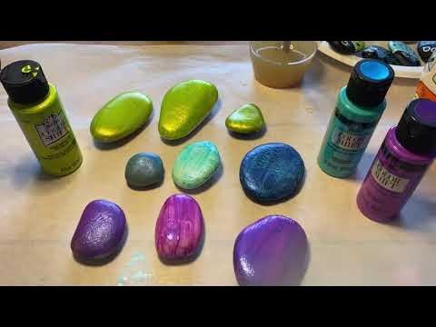 Scale Model Tips - Testing Cheap Metallic Craft Paint & A $20 Airbrush 