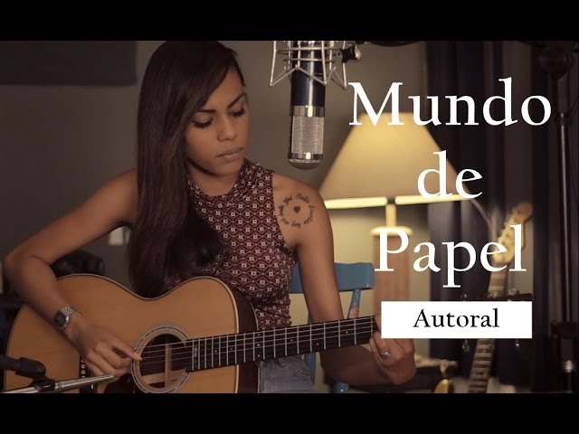 Sabrina Lopes - Mundo de Papel (autoral) class=