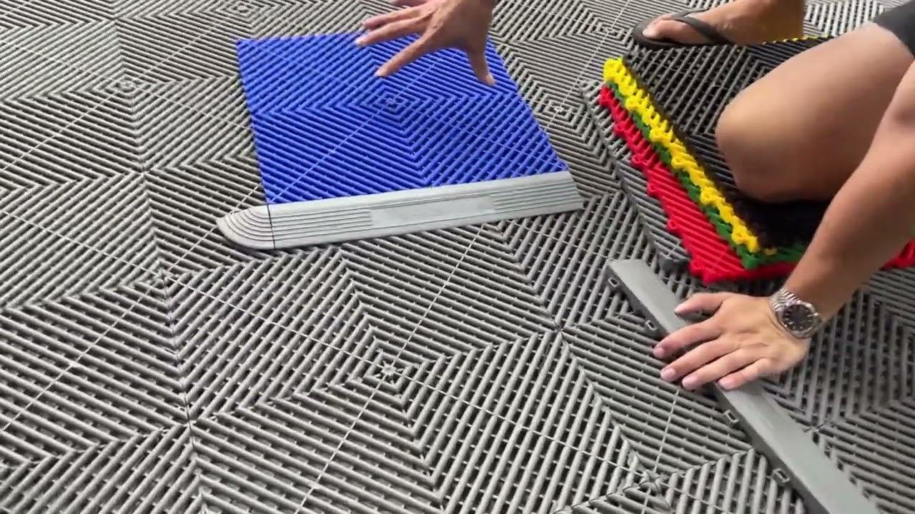 MODULAR TILE Floor Interlocking Flooring for Garage Car Wash Auto Detailing !
