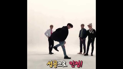 jungkook doing the invisible box challenge 👏 #bts #jungkook #shorts #btsshorts #runbts #explore