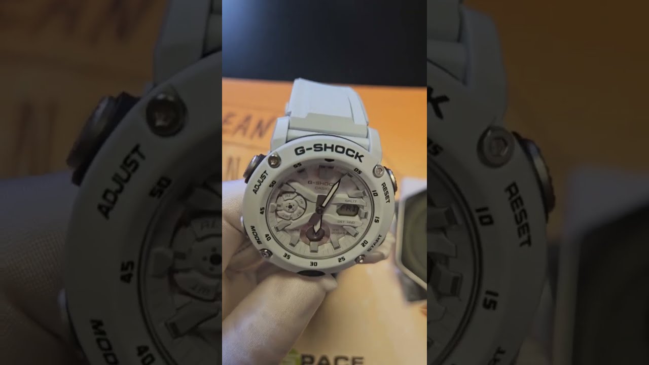 Casio G-shock GA-2000S-7A - YouTube