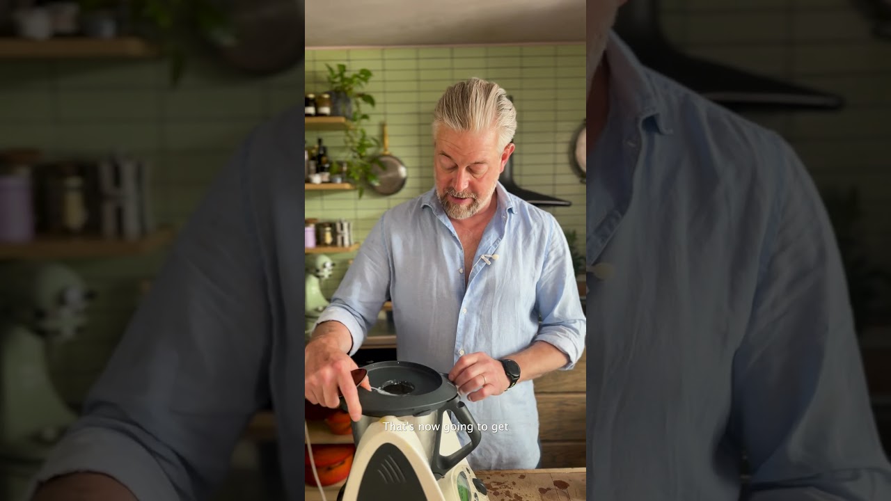 No Churn - EASY Ice Cream using left over Bananas 