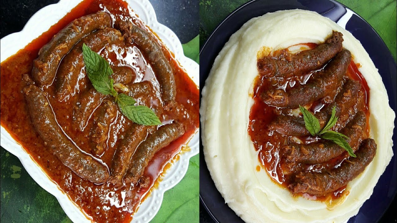 مرقاز بالصلصة الحمراء  مع البطاطا المهروسة   purée de pomme de terre احسن من المطاعم بنة خيالية 😍