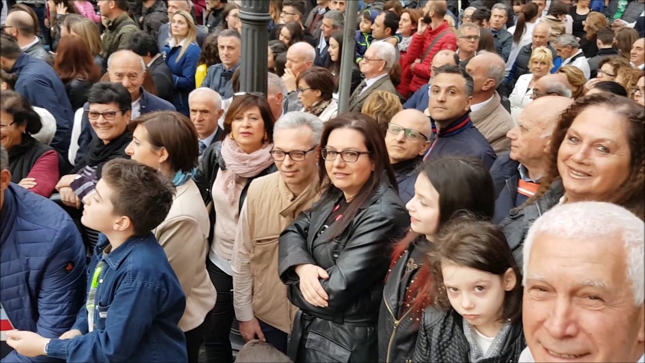 Frattamaggiore, manifestazione popolare 