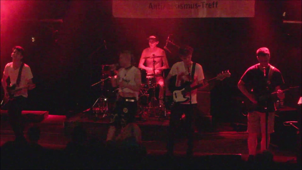 Ver Bear Pit - Responsibility LIVE (ide Grabehalle, St. Galle 2018) en YouTube Ver Bear Pit - Responsibility LIVE (ide Grabehalle, St. Galle 2018) en YouTube