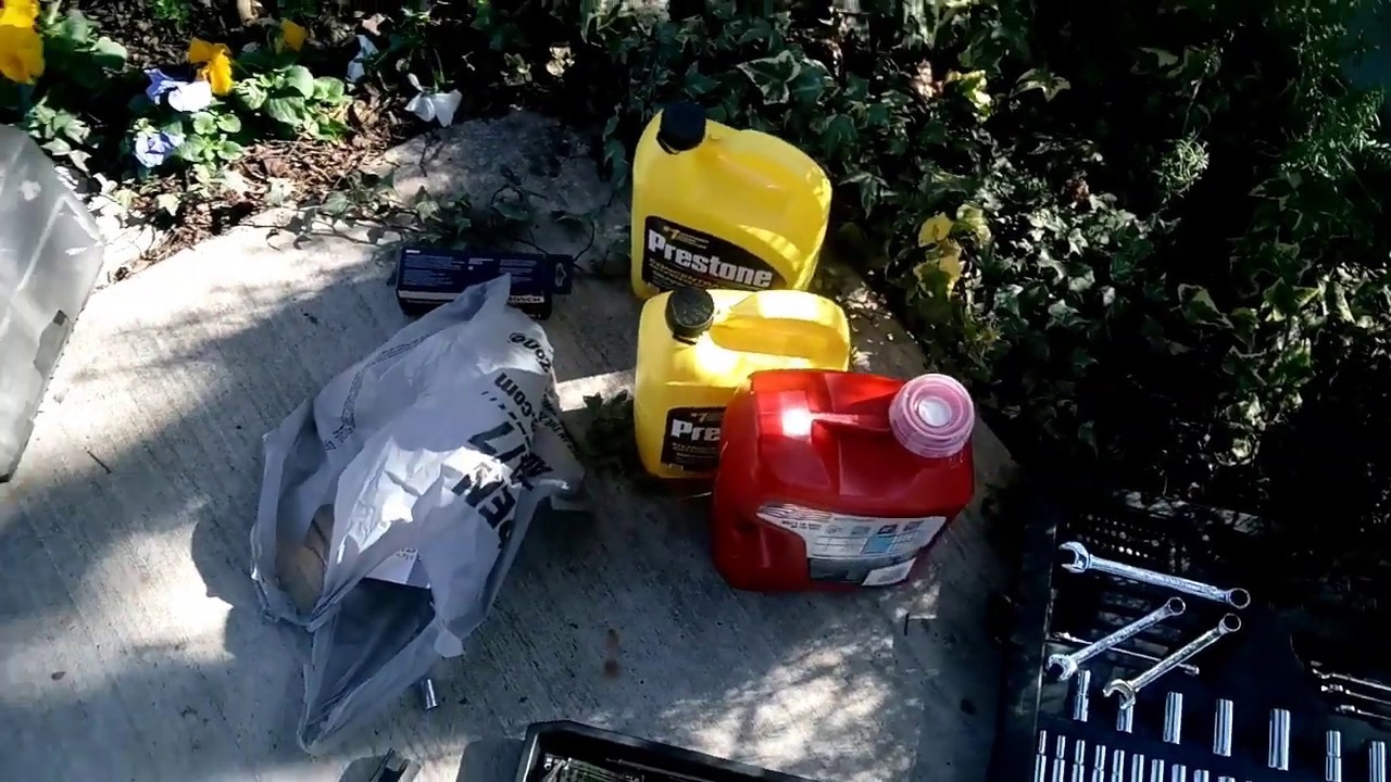 Altima SE R Intro & Replacing AC Condenser and Radiator Part 2