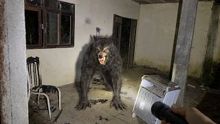 O LOBISOMEM ARROMBOU A PORTA E NOS ATACOU À MEIA-NOITE!🐺🌕