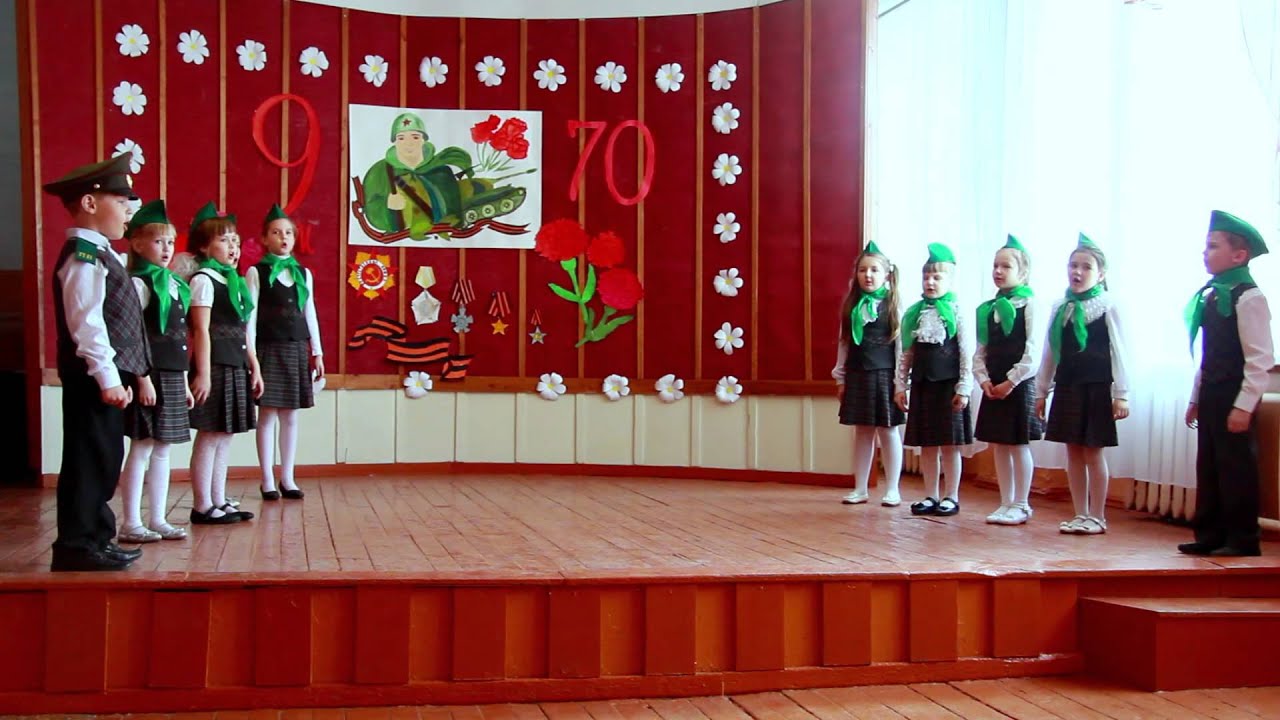 ТРИ ТАНКИСТА. Военные песни - YouTube