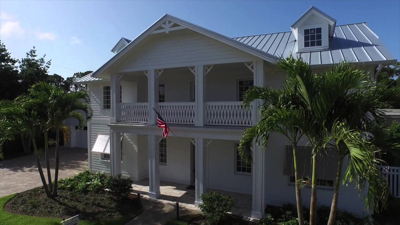 The Orchid   A renewable energy home in Naples