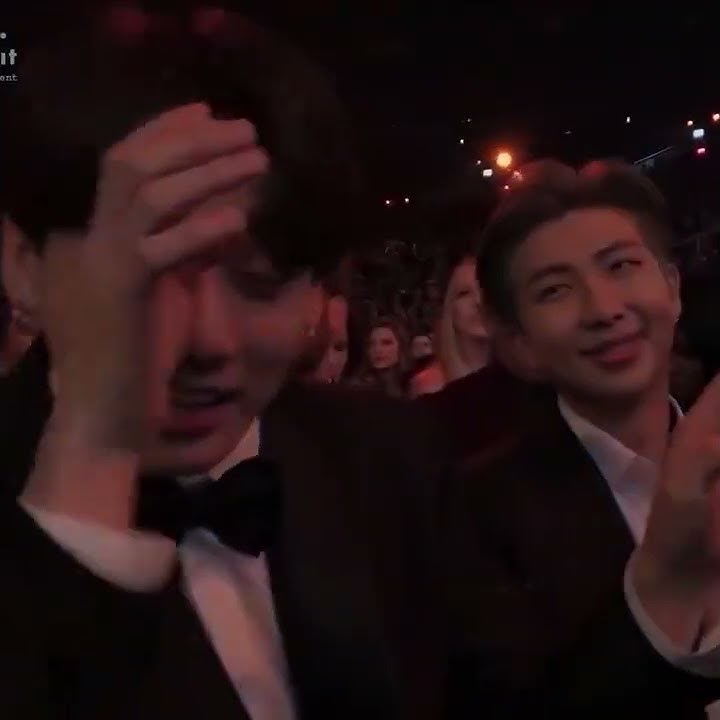 Jungkook 😭crying during dolly parton's performance then😂😂😂 #grammy  #btsarmy #btsshorts #btsjungkook