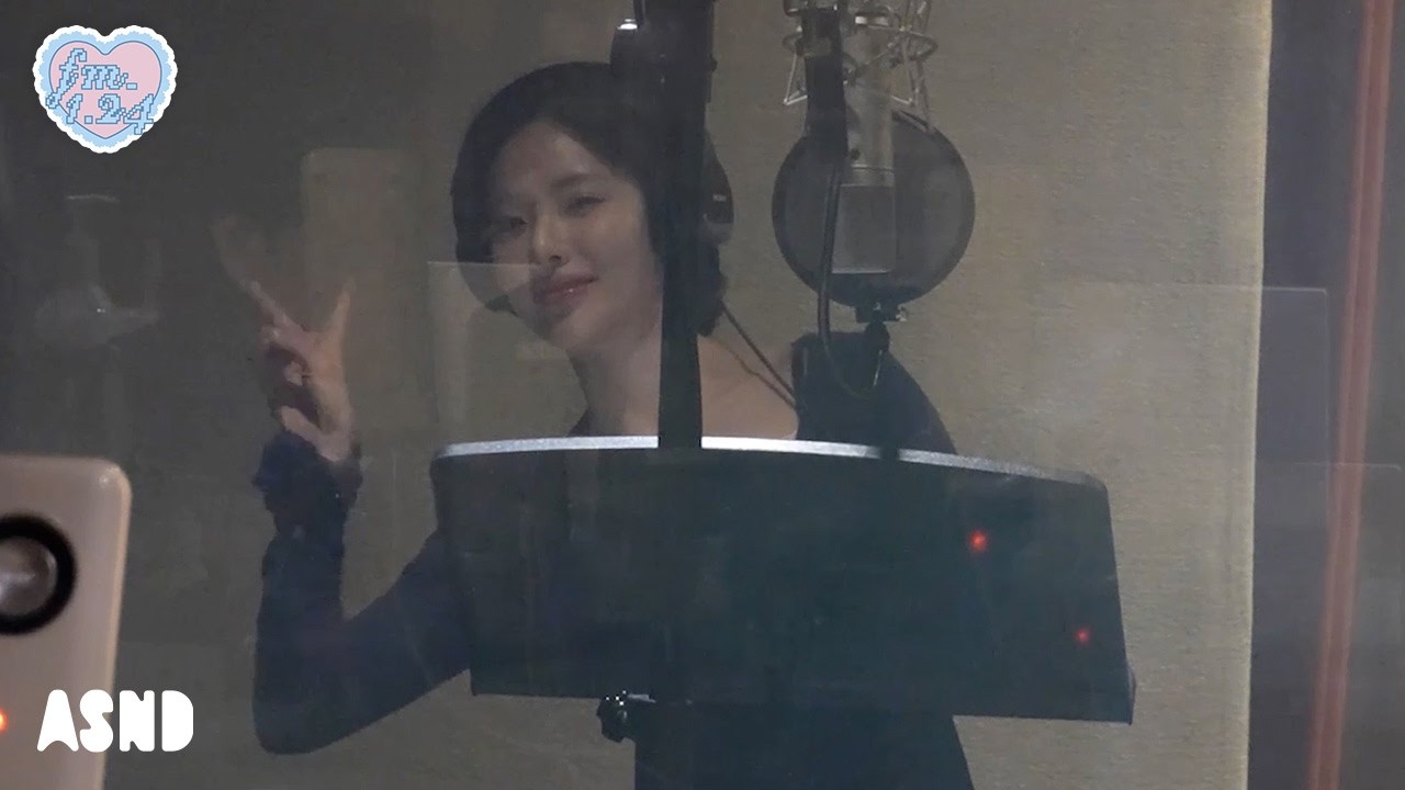 [FM_1.24] 'Vitamin ME' RECORDING BEHIND