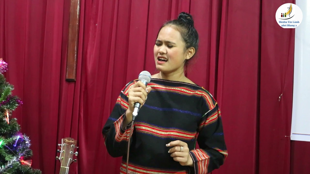 Thánh Nhạc Giáng Sinh Điểm nhóm plei Blang 2