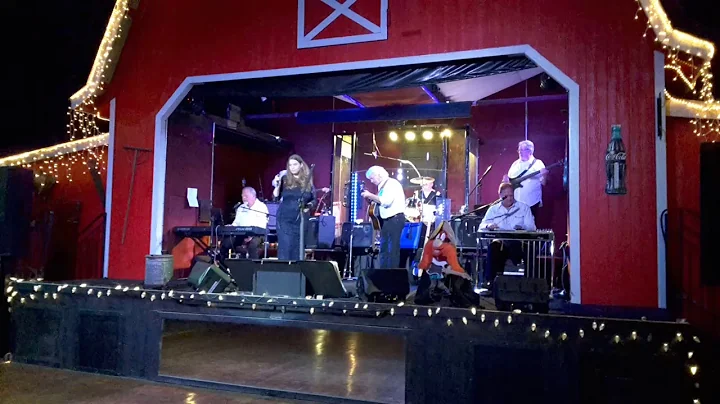 The Barn Dance Legends Show - Amanda Shuler perfor...
