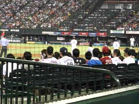 2014年7月18日マツダオールスターゲーム第1戦　チャンスの場面で糸井の打席もセンターフライに終わる
