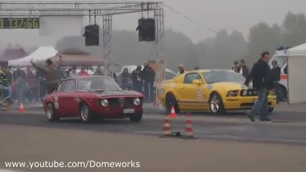 Alfa Romeo Gt Junior Vs Ford Mustang Drag Racing 1 4 Mile Youtube