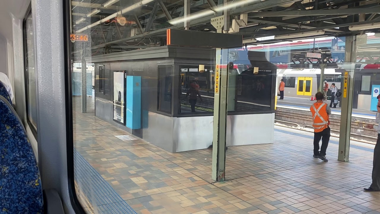 On a Waratah Series 1 from Sydney Central to Green Square stations