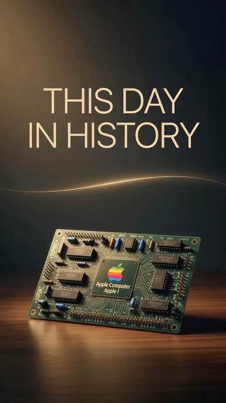 1976: The First Apple Computer is Sold - YouTube