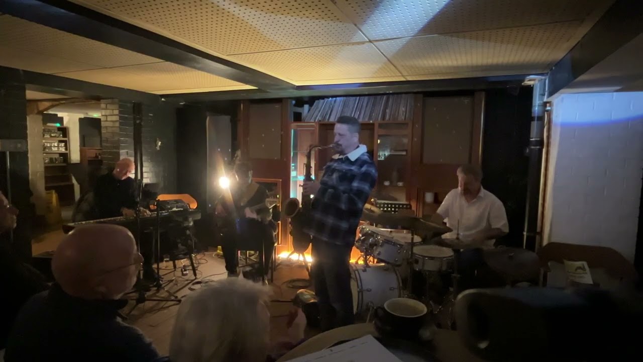 Paul Young and Friends @ SMJC - GOOD THINGS - Southampton - 4th January 2026 (9)