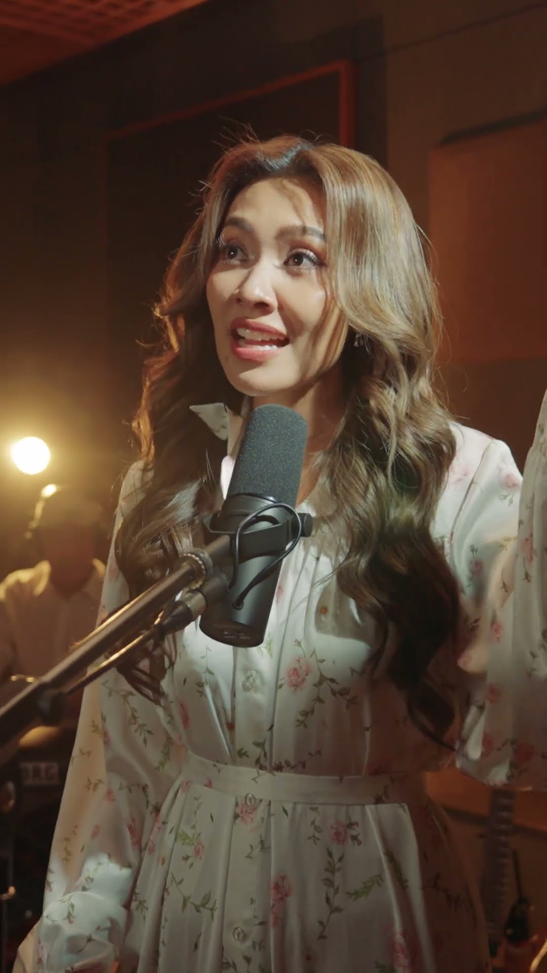 [HIGHLIGHT] แสงและเงา - แก้ม วิชญาณี | LONGPLAY LIVE SESSION | #shorts | one31