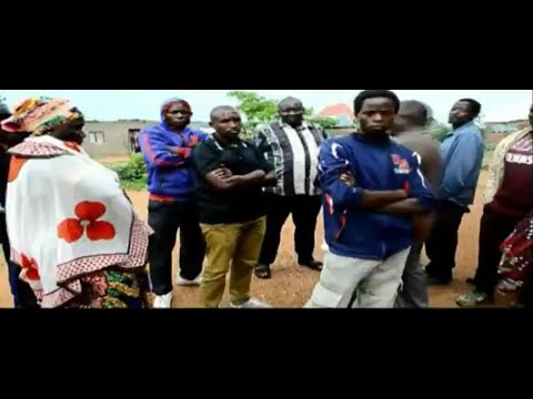 Wananchi Waandamana Ofisi Ya Serikali Ya Mtaa Kudai Fidia Ya Umeme Geita 