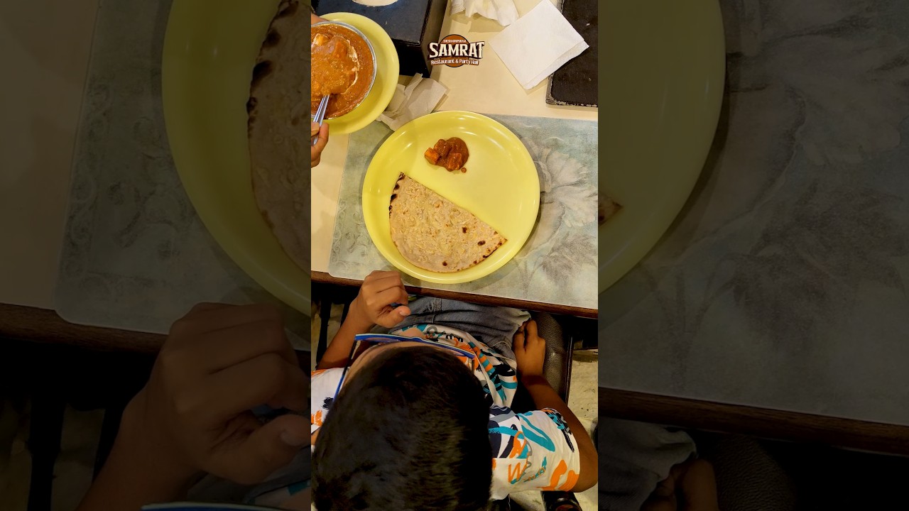 Roti and Paneer Butter Masala is a perfect combination. 🍽️ | At Samrat Restaurant | 