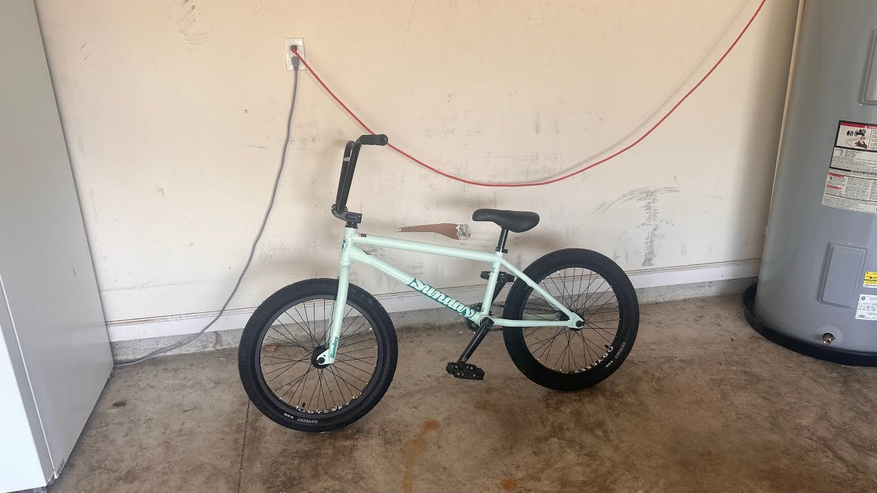 New sunday bmx bike! / How to put together a complete bike