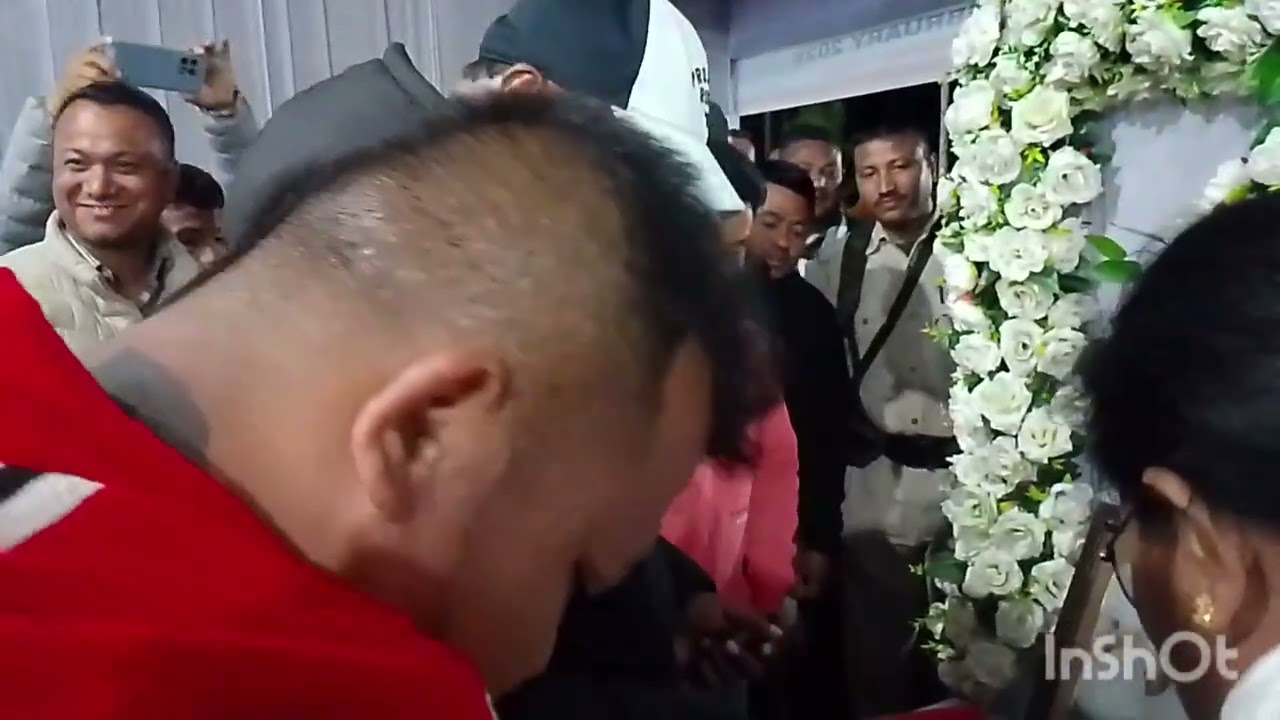 Padma Hazarika Dada আমাৰ গাওখন আহিছিল Dodgang /  সকলো লাইজ মিলি padma Da লাছতাৰ পৰা আগবলাই আহিছে /