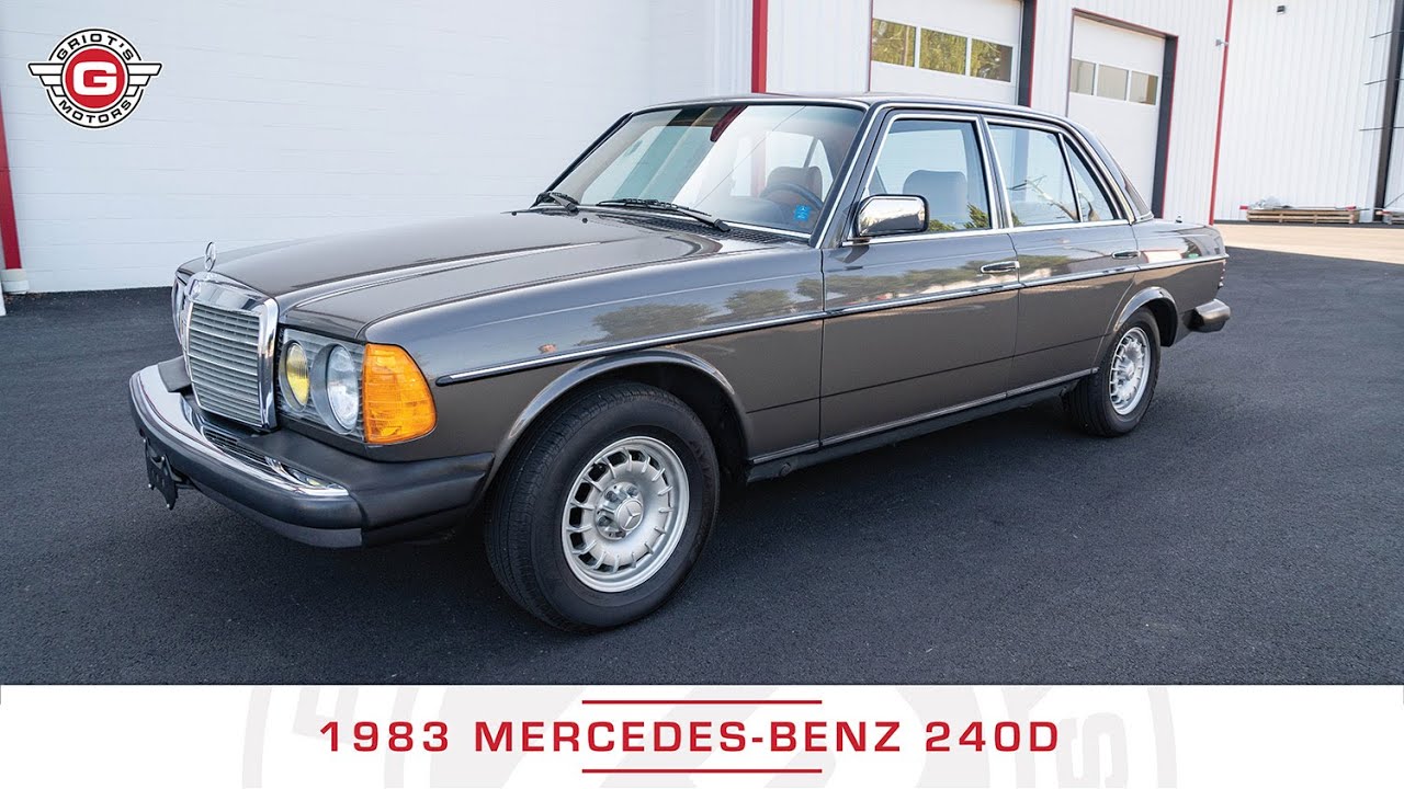 Mercedes-Benz ディーゼル　新品未使用　12L No Reserve: 1983 Mercedes-Benz 240D 4-Speed for sale on BaT