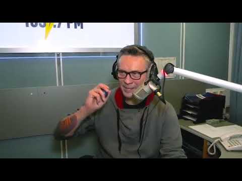 костя михайлов радио максимум. дима шуманский радио максимум. и стиллавин бачинский стиллавин. костя михайлов радио максимум. геннадий бачинский и сергей стиллавин.