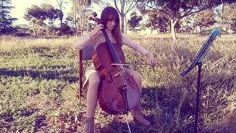 Minuetto  - Luigi  Boccherini  (Ania Cie - Cello)