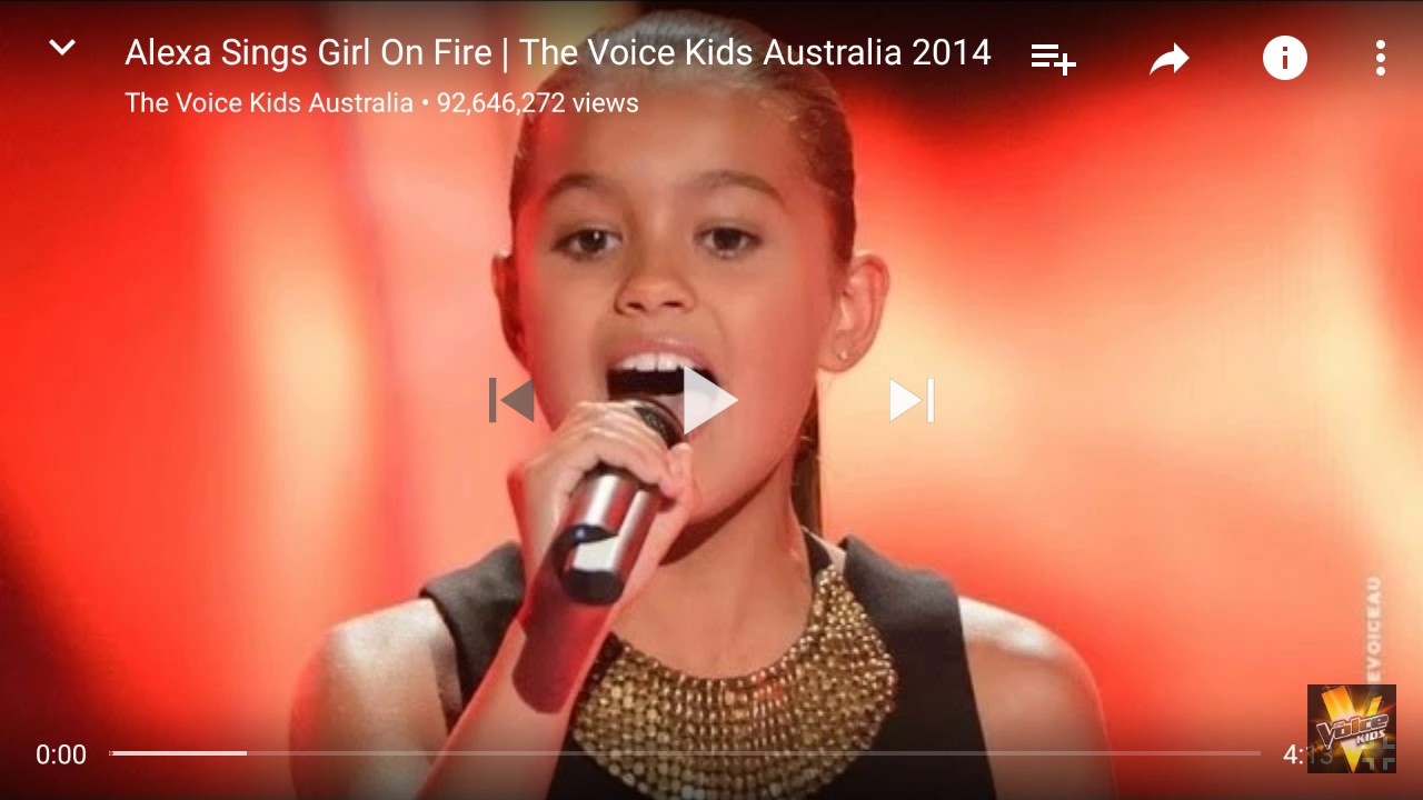 10 year old girl sings this girl is on fire - YouTube