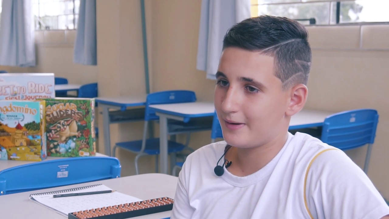 Como escolher uma escola que potencializa a inteligência do seu filho