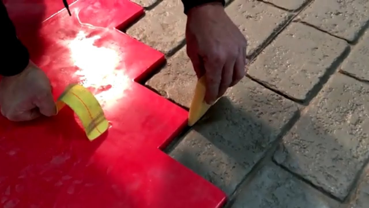 HOW TO STAMP CONCRETE COURTYARD COBBLE ON A PATIO YouTube