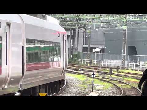 仙台駅2階中央改札口と在来線ホームで撮影。2022.7.17 15 時過ぎと16 時前後。