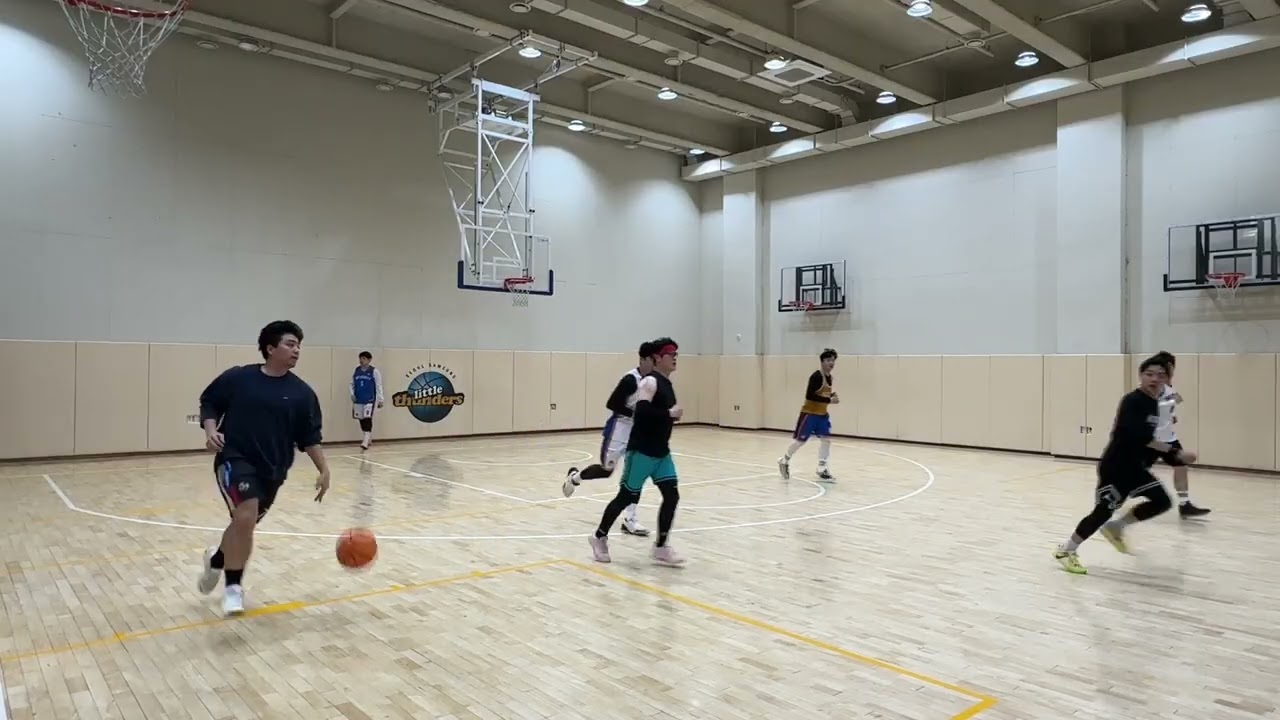 수요 썬더스 블랙-화이트 1쿼터